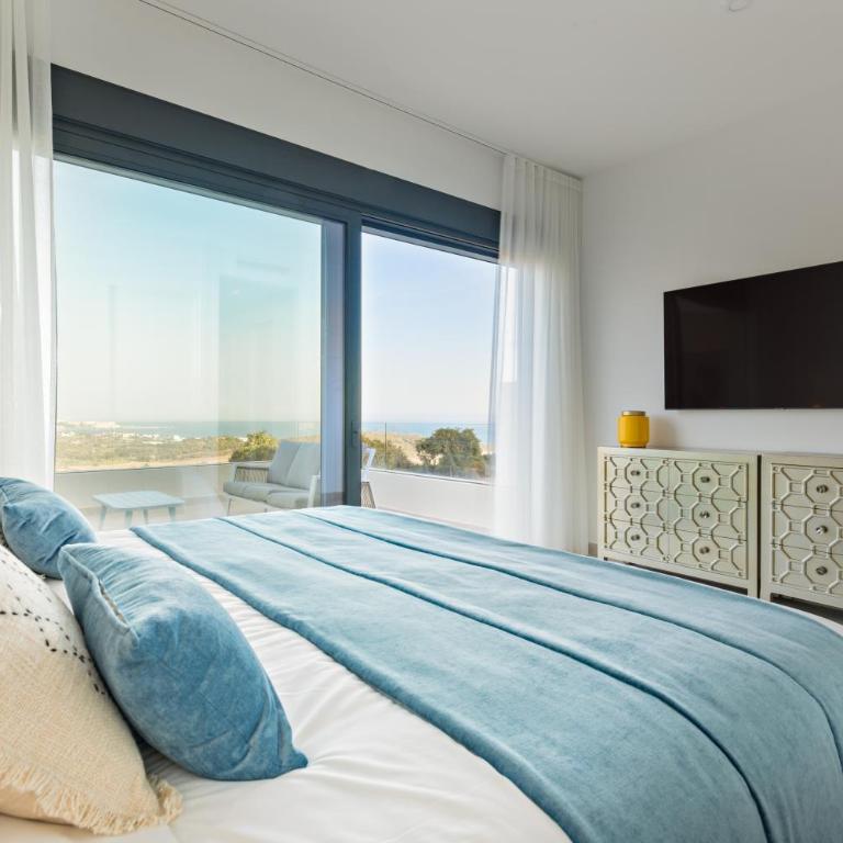 Luxury SeaView 3 bedroom apartment - along Golf course of Finca Cortesin - Apartamento de 3 dormitorios - 4