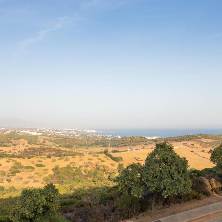 Luxury SeaView 3 bedroom apartment - along Golf course of Finca Cortesin - Apartamento de 3 dormitorios - 24