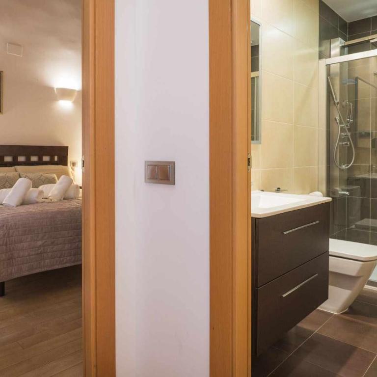 Apartamento Alfileritos 14 by Toledo AP - Apartamento de 2 dormitorios - 18