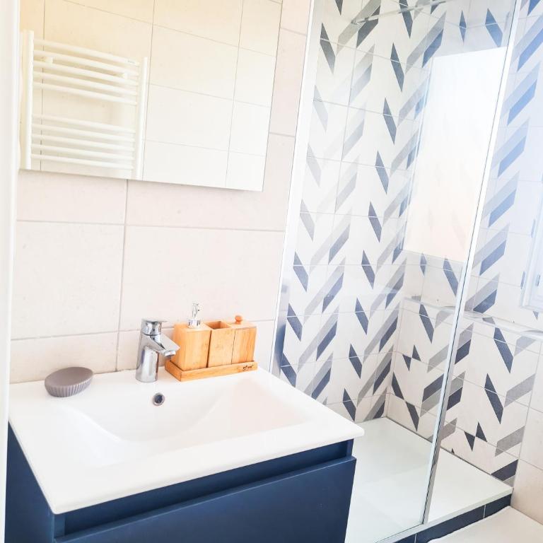 Style et Confort ! T4 - Vue - Lumineux - Apartamento de 3 dormitorios - 29