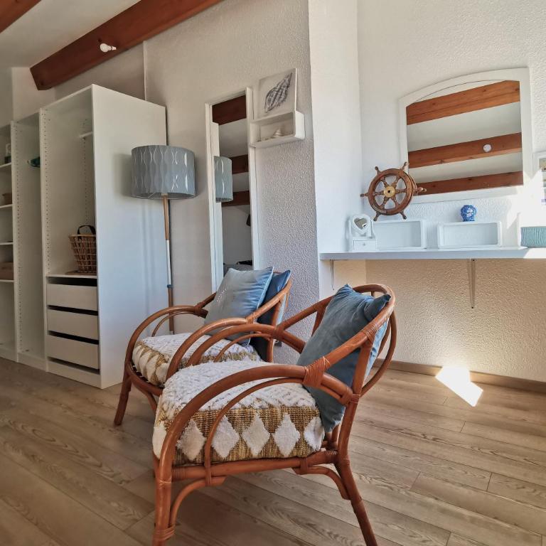 La Sirène - Loft moderne et lumineux avec vue panoramique sur Mer Méditerranée et port de plaisance - Appartement 1 Chambre - 12