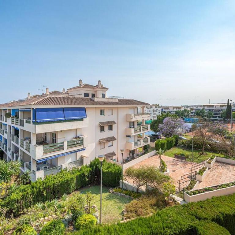 Flat -Puerto Banus Locrimar 3-Pool-Parking - Two-Bedroom Apartment - 42