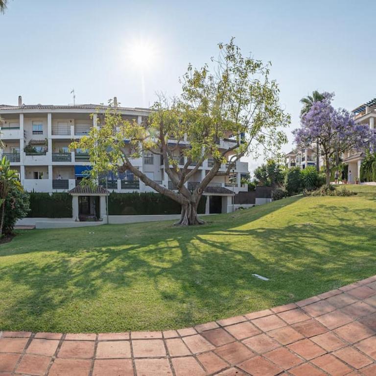 Flat -Puerto Banus Locrimar 3-Pool-Parking - Two-Bedroom Apartment - 52
