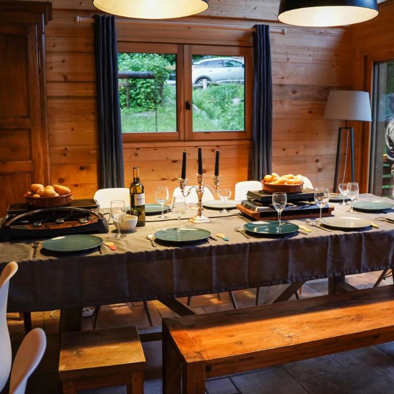 Superbe CHALET (14 personnes) & SAUNA au pied du Mont Blanc - Chalet - 6