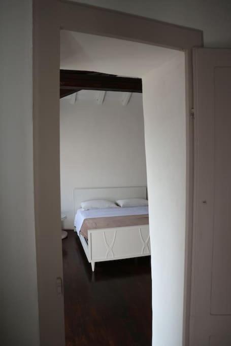 Traditional Piazza Home/Balcony/ Private Garden - Appartamento con 2 Camere da Letto - 6