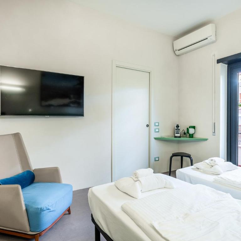 Maison Ammiragli Vatican Rooms - Deluxe Double or Twin Room with Balcony - 3