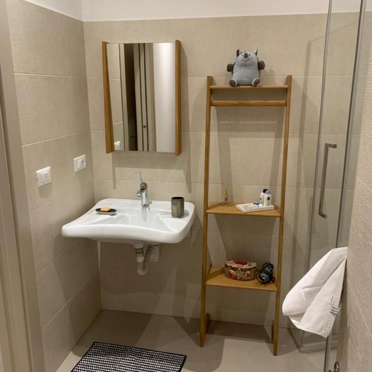 La Casa di Toni - Camera Matrimoniale con Bagno Privato - 5