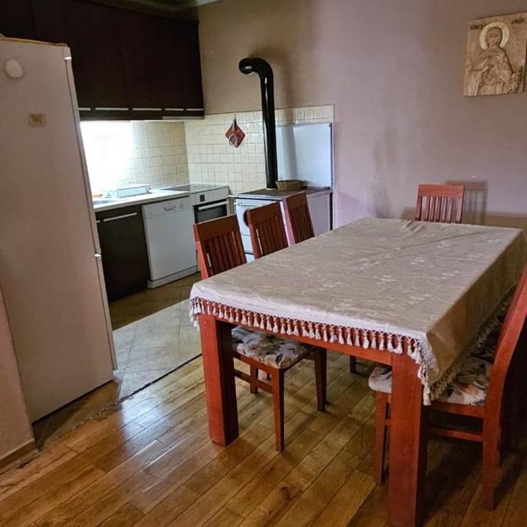 Vila Vasilije - Three-Bedroom House - 23