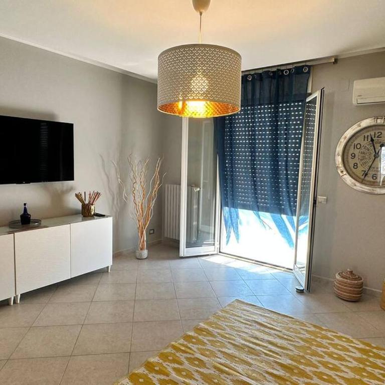 Faro Sul Mare Luxury Apartment - Zona Fiera - Two-Bedroom Apartment - 5