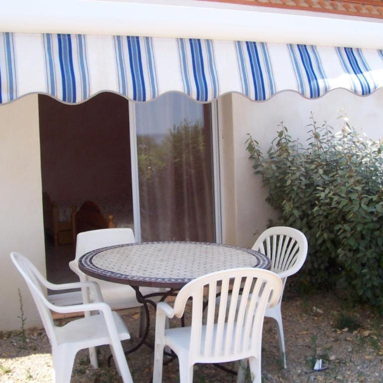 Le Fenouillet Chambres D'hotes proche des Grands Buffets - Dreibettzimmer - 5