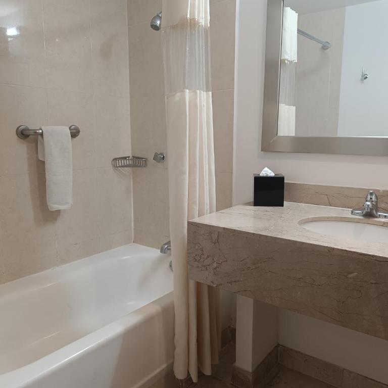 La Quinta by Wyndham Puebla Palmas Angelopolis - Suite Familiar Deluxe - no fumadores - 7