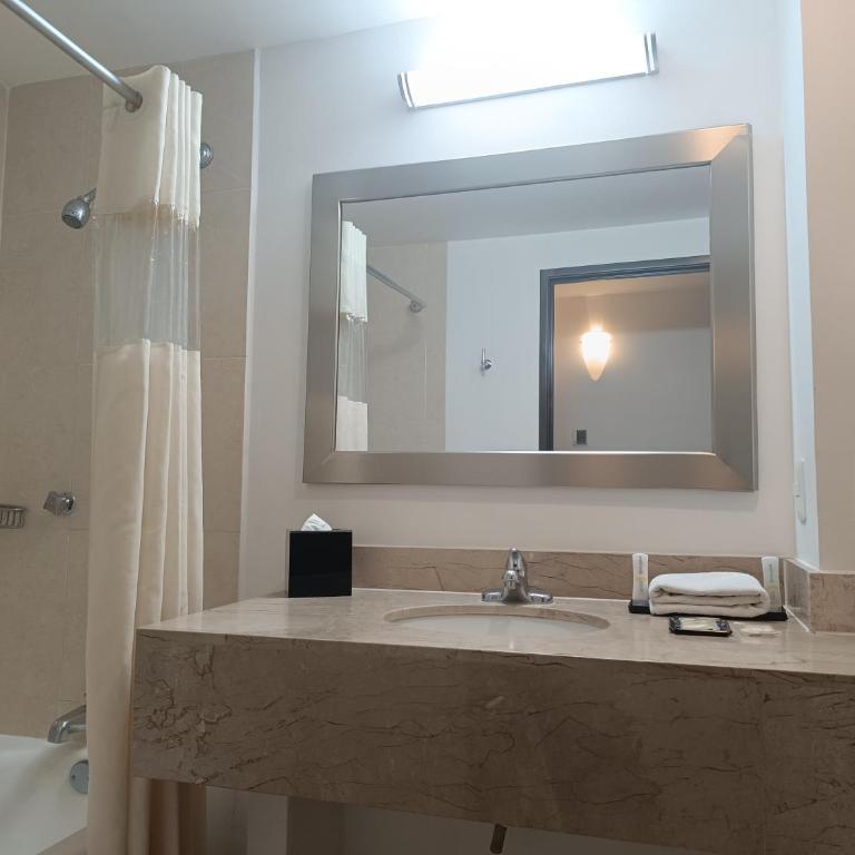 La Quinta by Wyndham Puebla Palmas Angelopolis - Suite Familiar Deluxe - no fumadores - 5