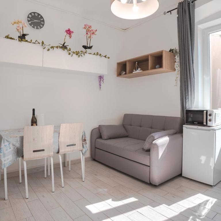 [Free WiFi & Netflix] Roiano Elegant Apartment - One-Bedroom Apartment - 7