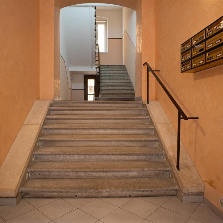 [Free WiFi & Netflix] Roiano Elegant Apartment - One-Bedroom Apartment - 22