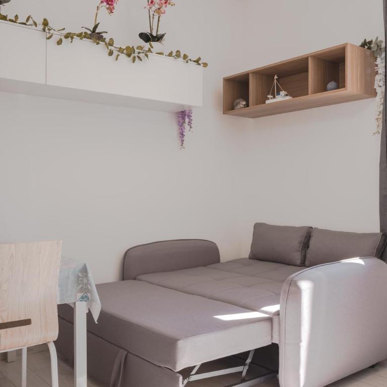 [Free WiFi & Netflix] Roiano Elegant Apartment - One-Bedroom Apartment - 12