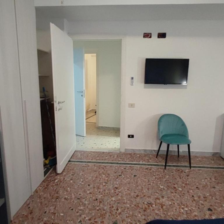 VATICAN GREEN GARDEN - Family Room - 6