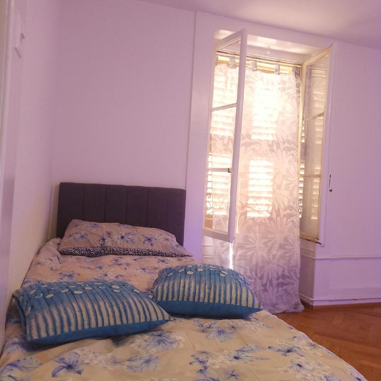 Charming flat center and near the lake - Chambre Familiale avec Salle de Bains - 17