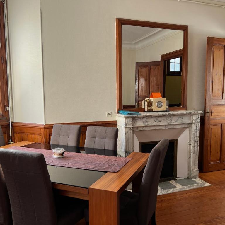 Les Grands Ducs - One-Bedroom Apartment - 2