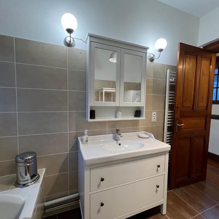 Les Grands Ducs - Deluxe Apartment - 26