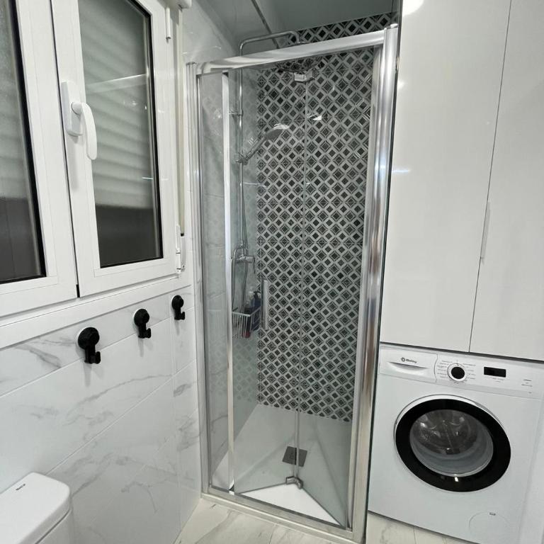 Apartamento a 50 m del mar con aire acondicionado y WiFi, Ideal familias,parejas - Apartamento de 1 dormitorio - 29