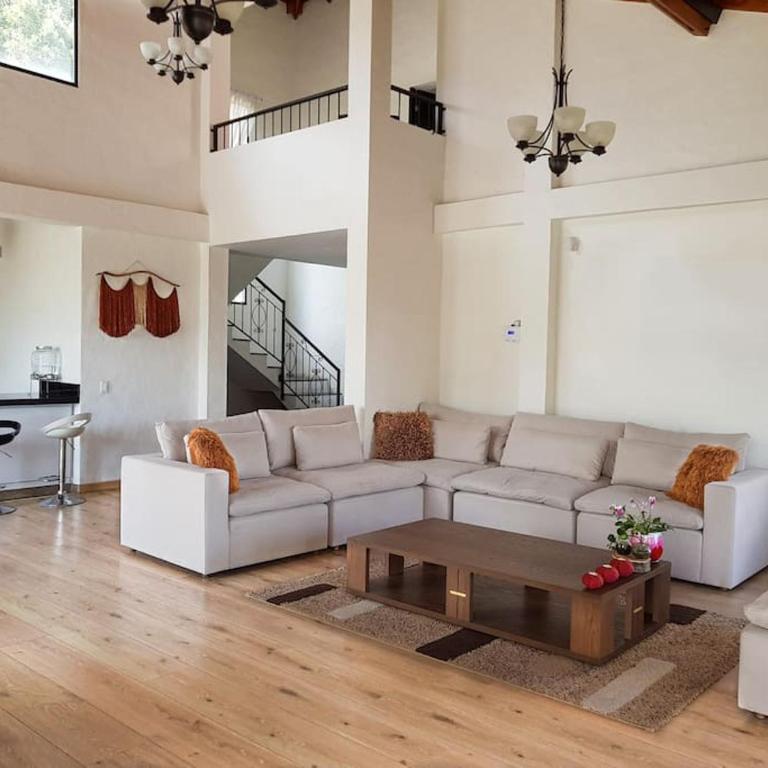 Villa Anny - Three-Bedroom House - 8