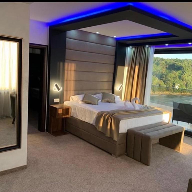 Apart Lux Beciragic - Deluxe Double Room with Sea View - 4