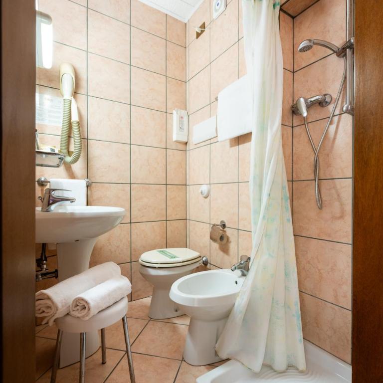 Camelia Rooms Venice Guesthouse - Camera Matrimoniale con Bagno Privato - 19