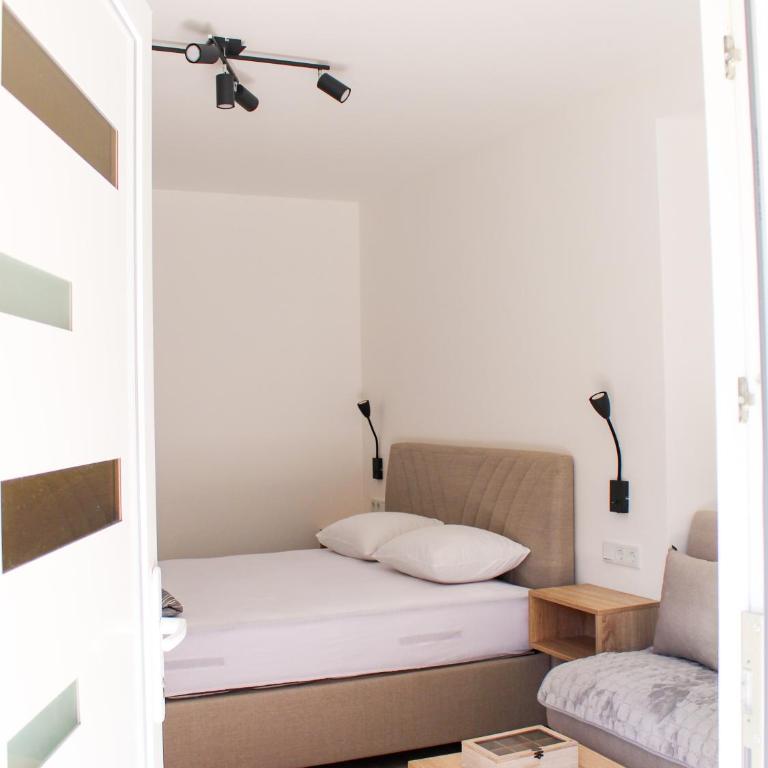 Sultan Apartments - One-Bedroom Apartment - 2