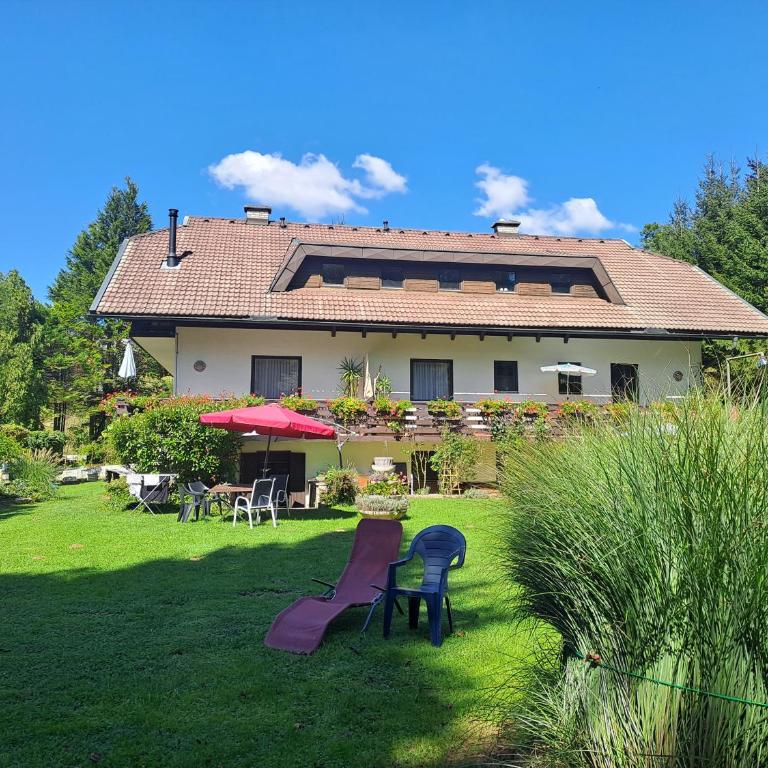 Appartements Kubisko - Ferienwohnung im Untergeschoss - 1
