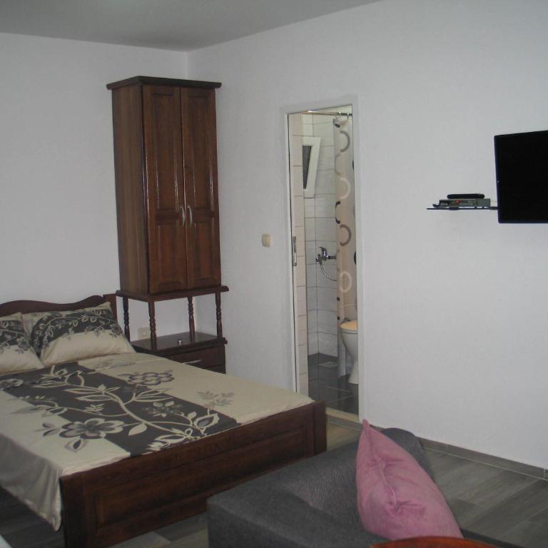 Guest House Dena - Studio with Sea View - 32