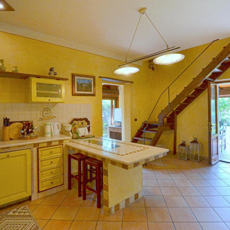 Lovely Home In Cortona With Kitchen - Casa Vacanze con 4 Camere da Letto - 5