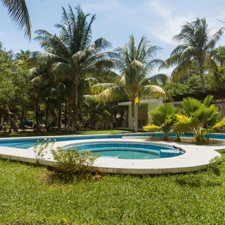 Marysol D8 beachfront next to nomads - One-Bedroom Apartment - 12