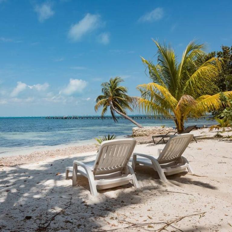 Marysol D8 beachfront next to nomads - One-Bedroom Apartment - 22