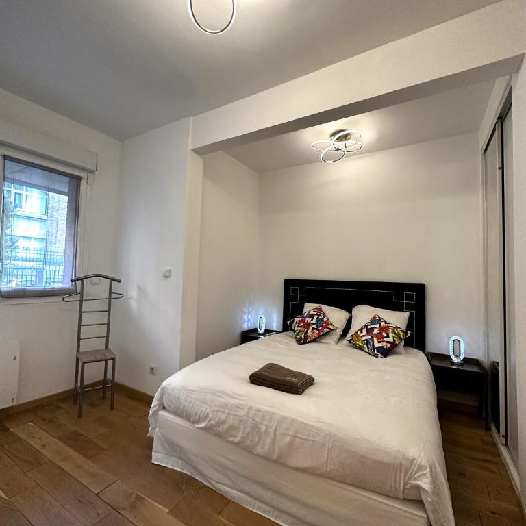 ARENA Center Town - Appartement - 16