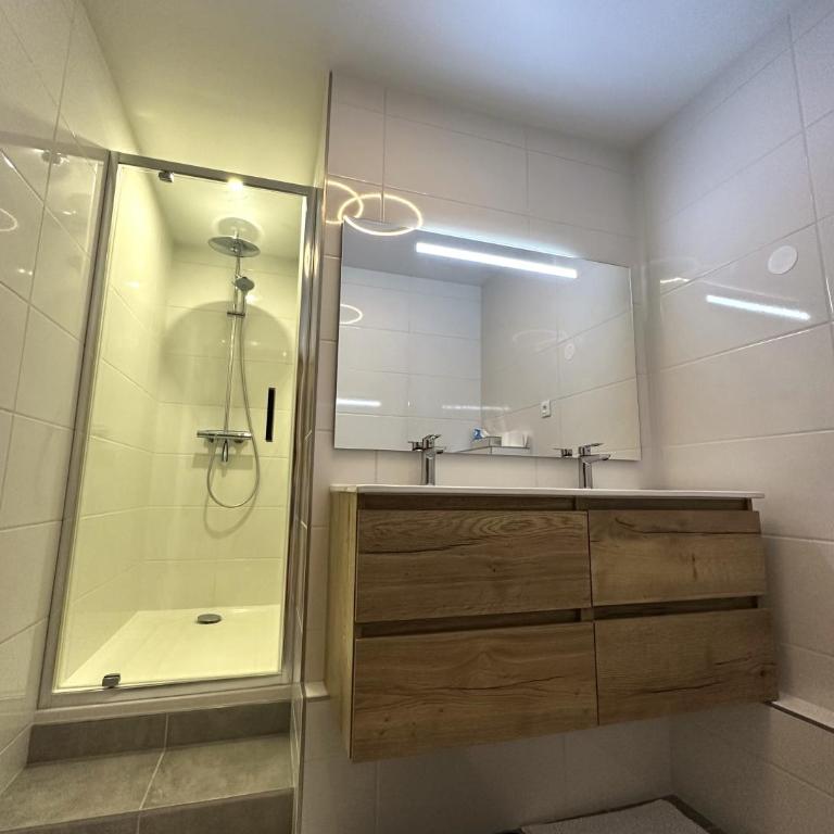 ARENA Center Town - Appartement - 17