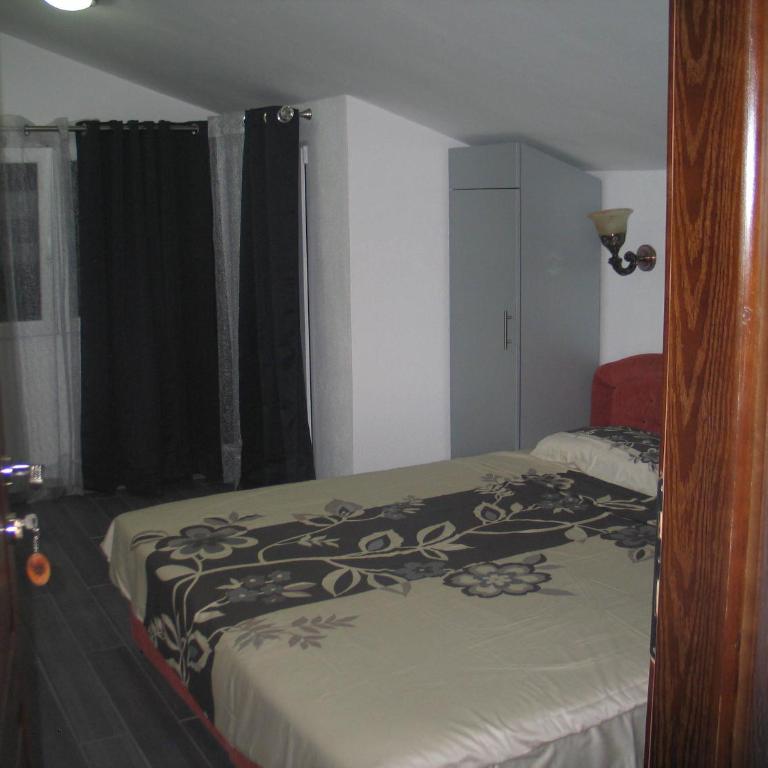 Guest House Dena - Porodična Soba sa Balkonom i Pogledom na More (2 Odrasle Osobe i 2 Deteta) - 10