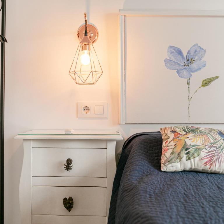 Modern & Stylish Apartment - Old Town - Two-Bedroom Apartment - 19