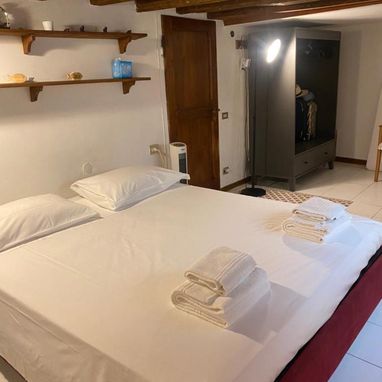 Piccola stanza al Duomo - Appartamento con 1 Camera da Letto - 2