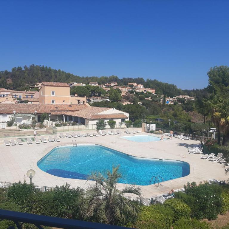 Appartement 4 pers 1 chambre terrasse et piscine - Appartement 1 Chambre - 1
