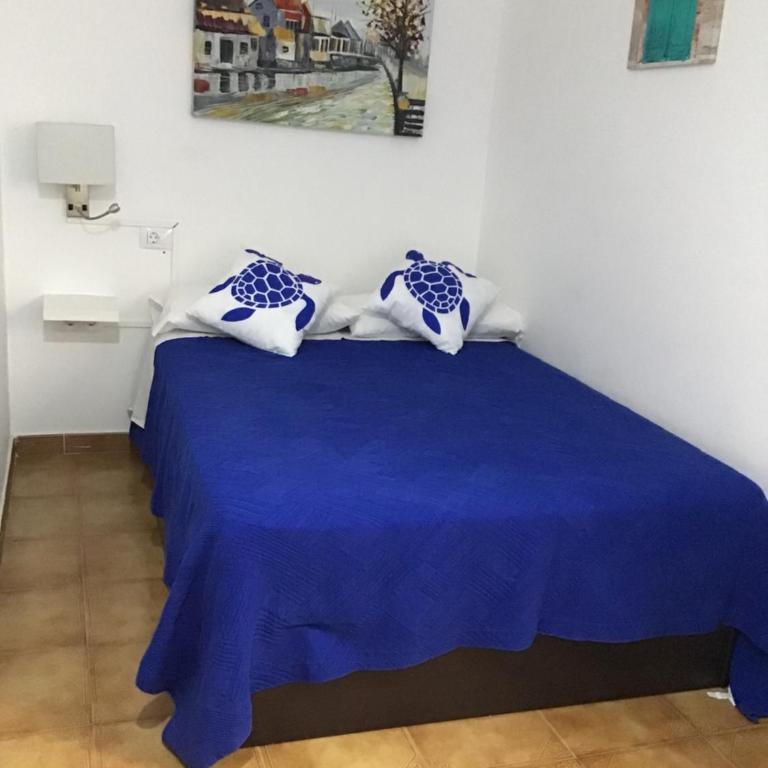 Apartamentos Playamar II - Habitación Individual con baño - 11