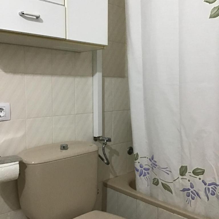 Apartamentos Playamar II - Habitación Individual con baño - 3