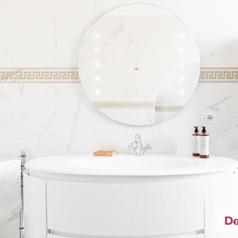 Vanvitelli Luxury By DomusExtra - Appartamento con 2 Camere da Letto - 13