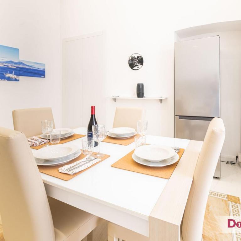 Vanvitelli Luxury By DomusExtra - Appartamento con 2 Camere da Letto - 12