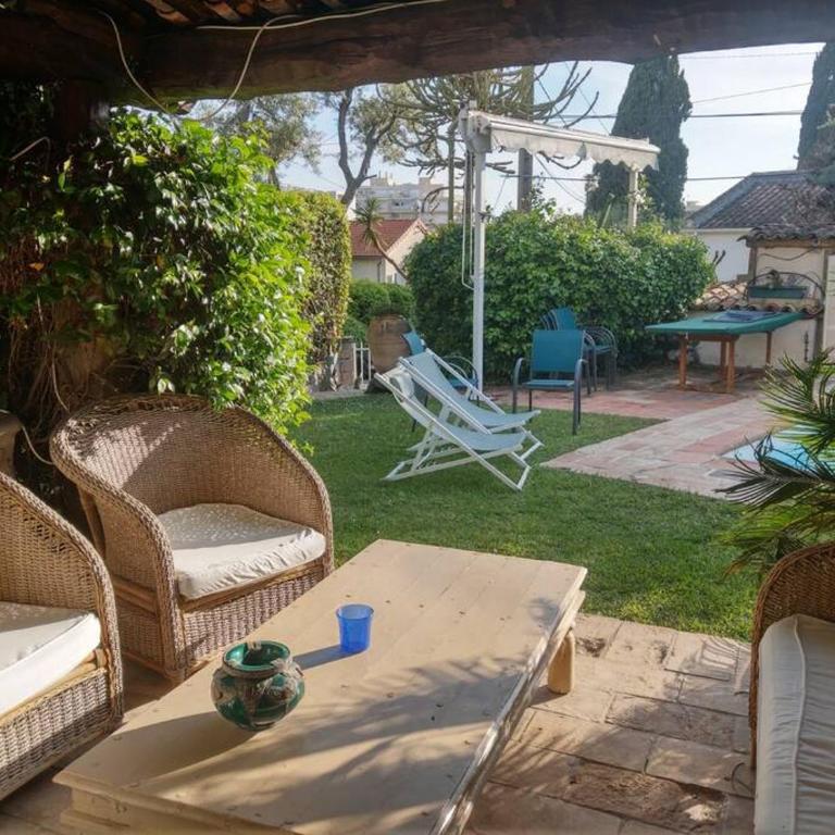 Villa avec piscine privée à Juan Les Pins - Villa avec Piscine Privée - 30