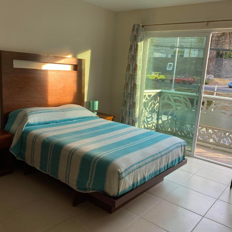 CORDIALITY INN - Habitación Doble con balcón - 12