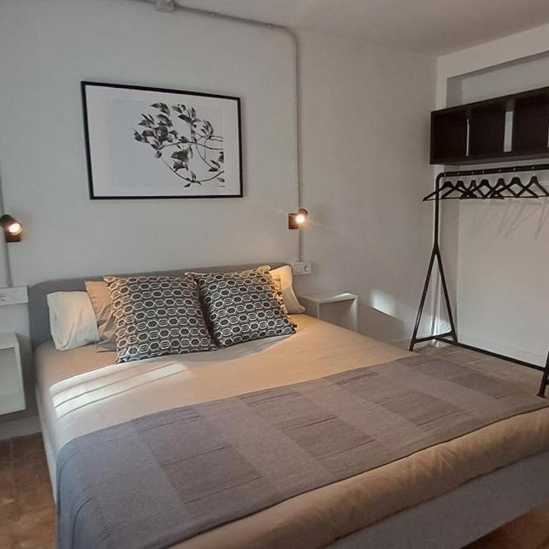 Sunny handmade home. WI-FI, a/c & free parking - Apartamento de 2 dormitorios - 8