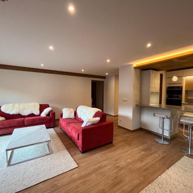 Renovated 6 pers Luxury Chalet in Meribel Centre 85m2 3BR 3BA with Mountain View and boots heater ! - Appartement 3 Chambres - 8