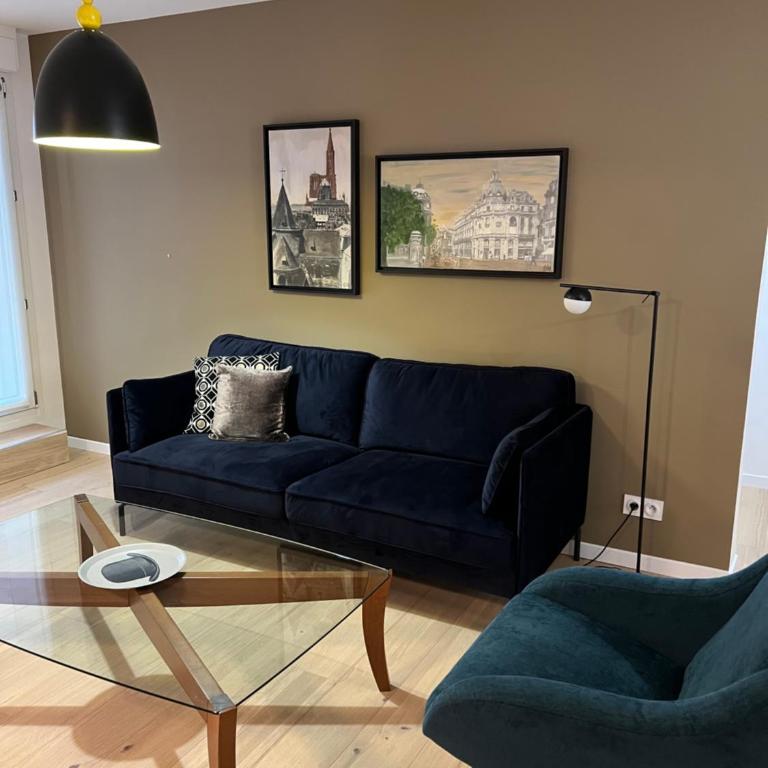 Le K Appartement - Strasbourg - Three-Bedroom Apartment - 1