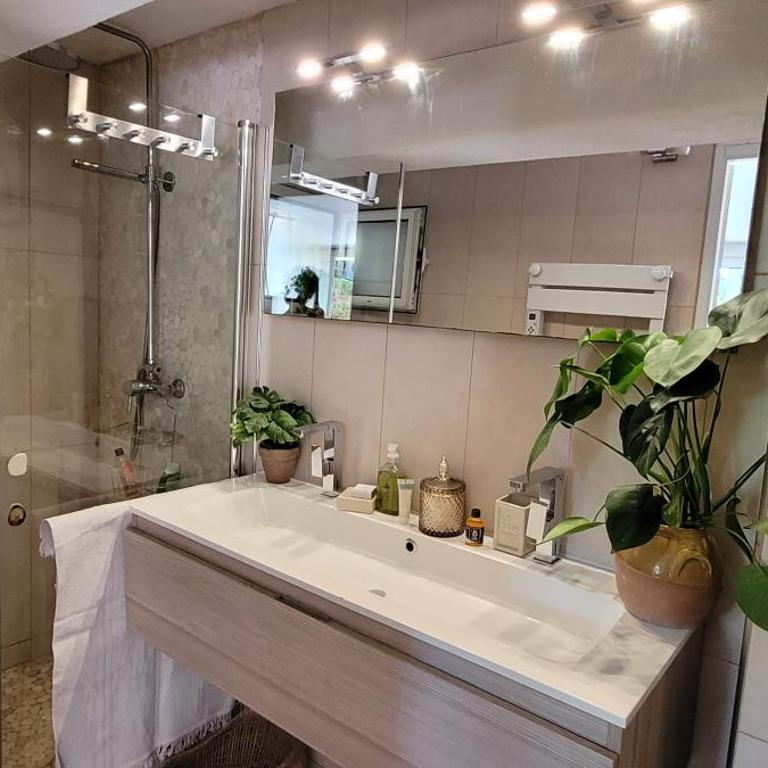 Le Repaire de la Cadière à 5mn des plages ! - Maison 2 Chambres - 28