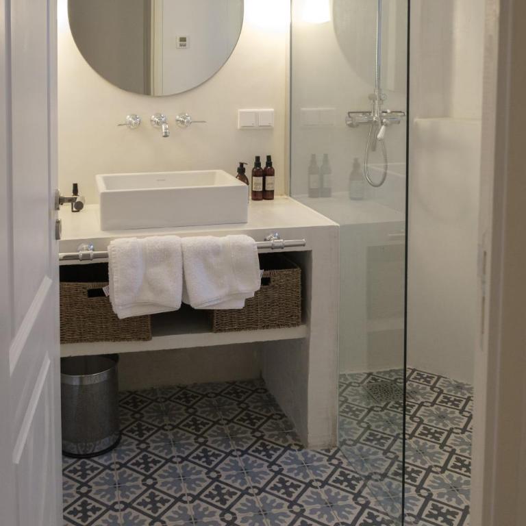 MAISON LA TROPEZIENNE ... NEW • Fabulous 5* Luxe & Terrasse • 6P. Old Town - Maison 3 Chambres - 45